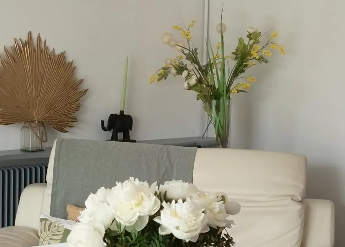 Arles A 2 Pas Des Rencontres De La Photographie ,Appartement Refait Completement A Neuf , Pour 4 Personnes